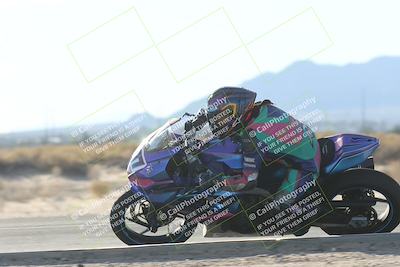 media/Nov-02-2025-CVMA (Sun) [[337aff29ab]]/Race 16-Formula Twins-Formula 40 UL(Holeshot)/